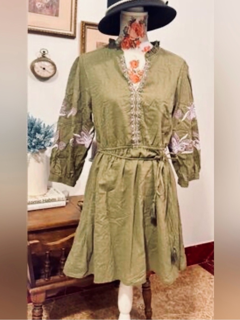 Kings Road Embroidered Boho Tie Waist Midi Dress |  Olive Green | Size Small